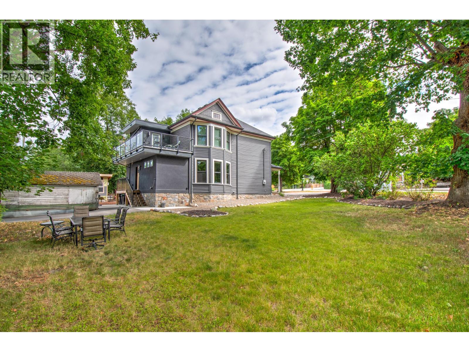 3102 Pleasant Valley Road, Vernon, British Columbia