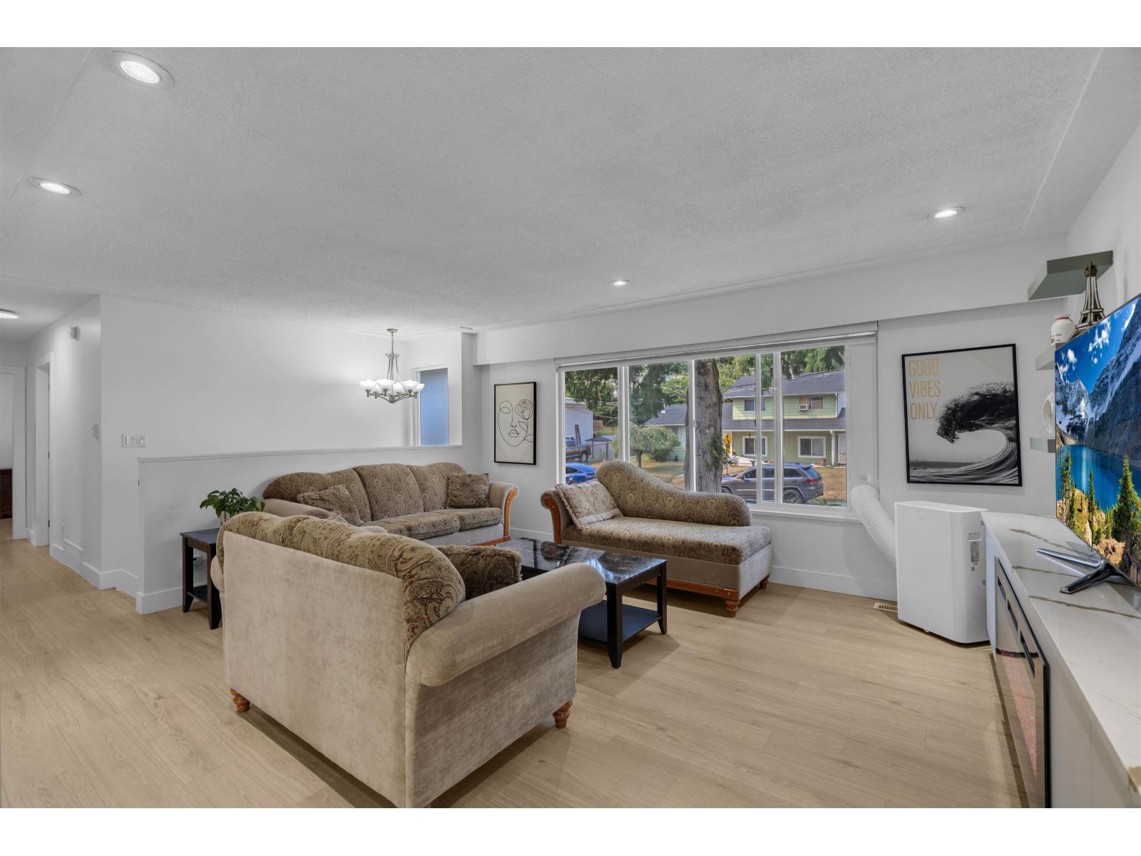 33040 Arbutus Avenue, Mission, British Columbia  V2V 2R8 - Photo 12 - R3156201