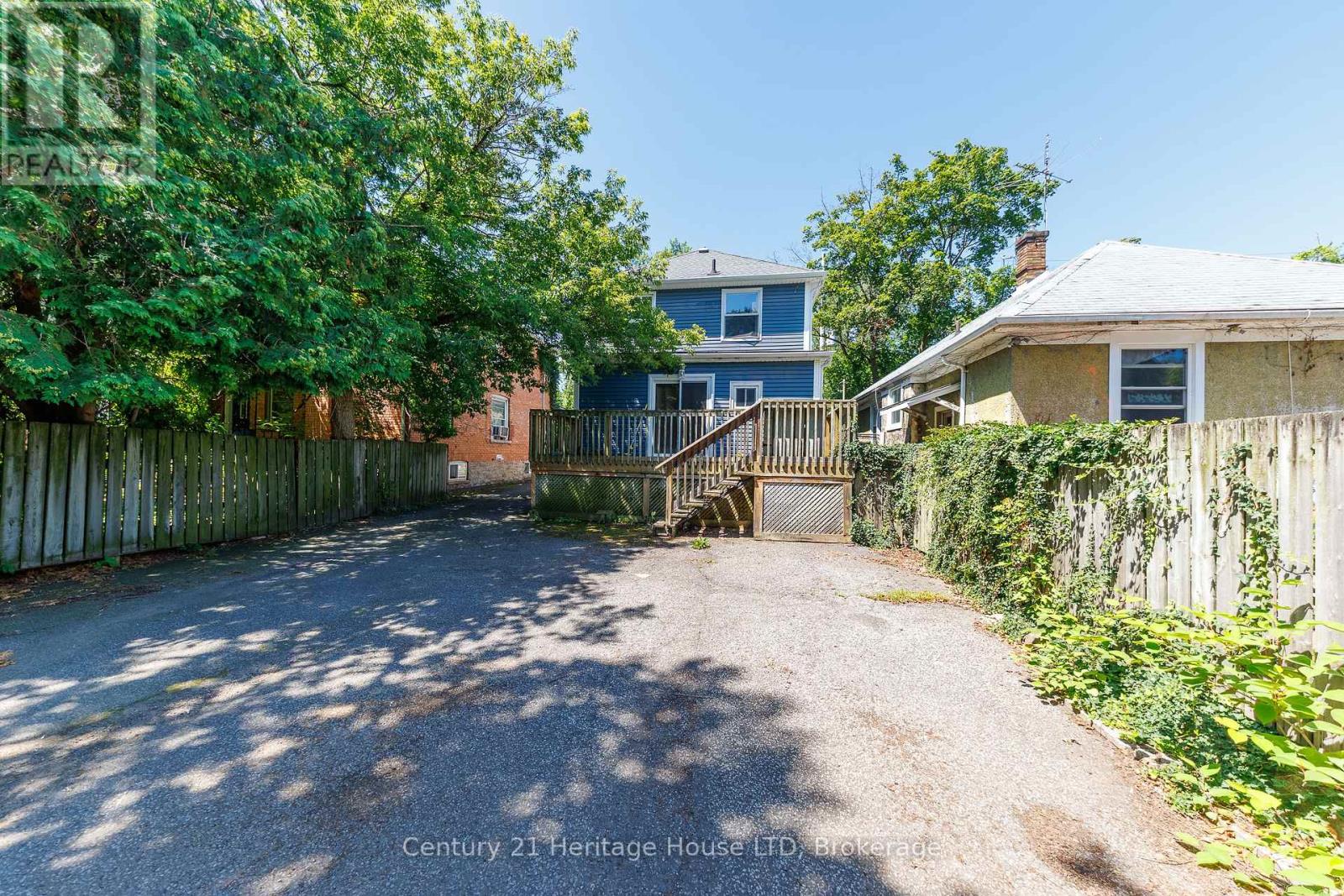 164 Lake Street, St. Catharines (Downtown), Ontario L2R 5Y7 - Photo 3 - X13685044
