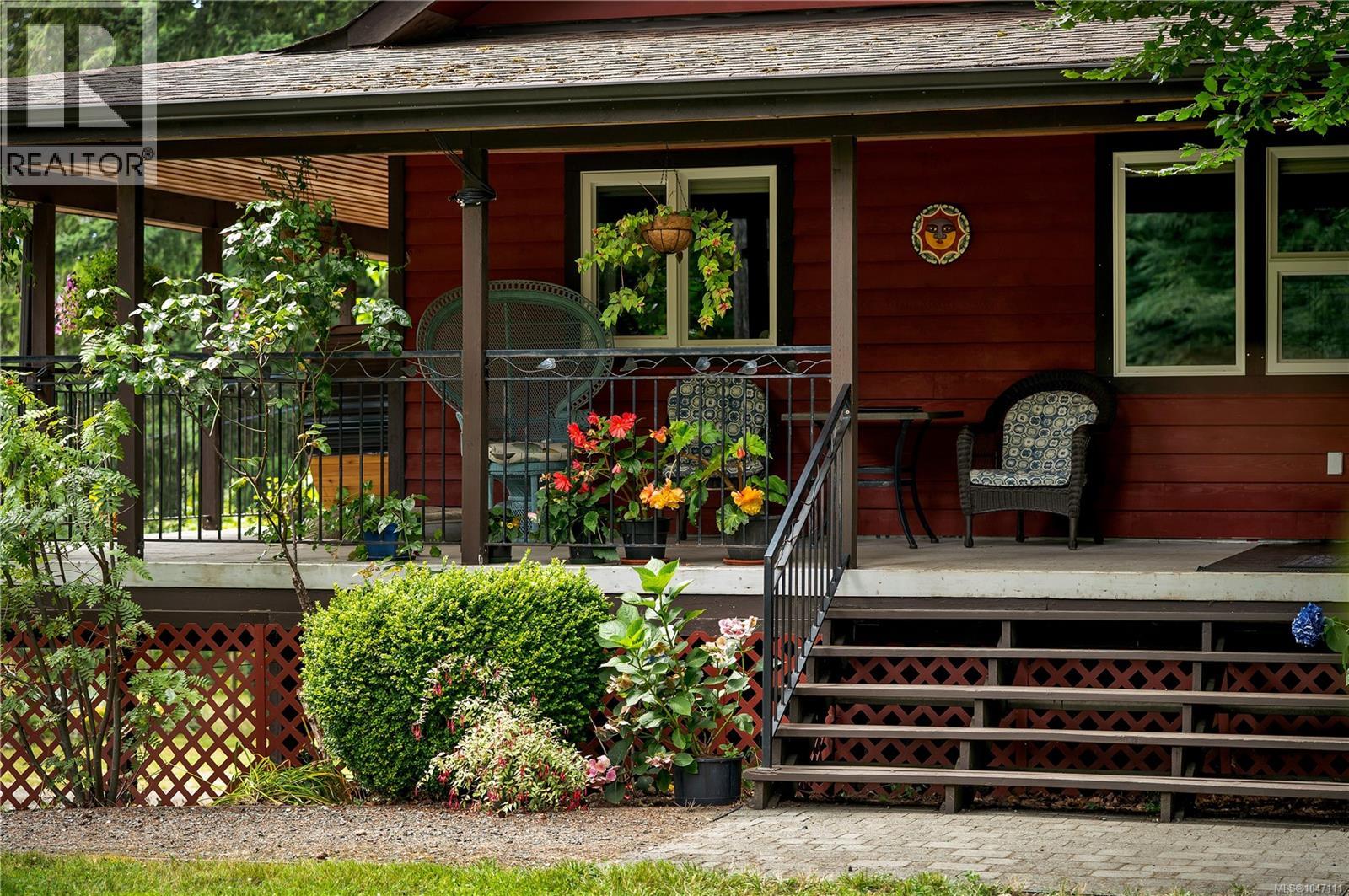 799 Smiths Rd, Quadra Island, British Columbia  V0P 1N0 - Photo 7 - 1047111