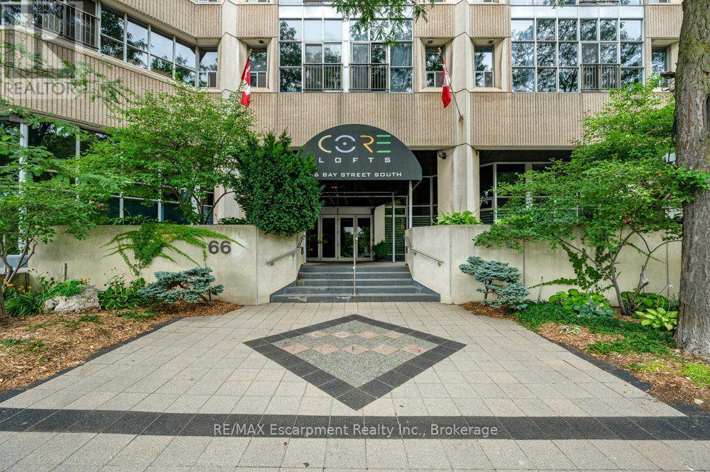 107 - 66 Bay Street S, Hamilton, Ontario  L8P 4Z6 - Photo 2 - X13685022