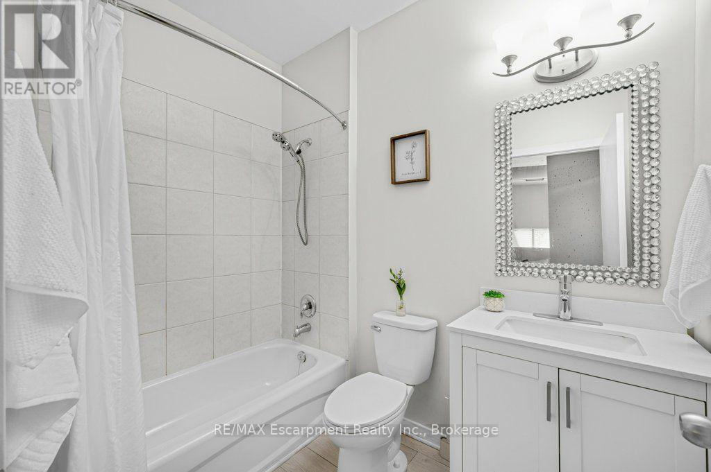 107 - 66 Bay Street S, Hamilton, Ontario  L8P 4Z6 - Photo 21 - X13685022