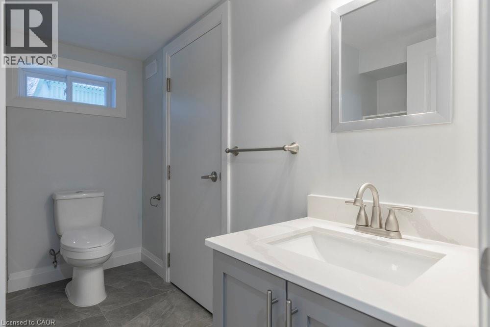 658 Upper Sherman Avenue Unit# 2, Hamilton, Ontario  L8V 3M5 - Photo 12 - 40855786
