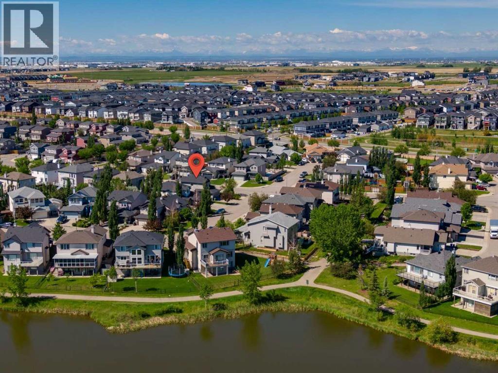 572 West Creek Point, Chestermere, Alberta  T1X 1T3 - Photo 47 - A2321420