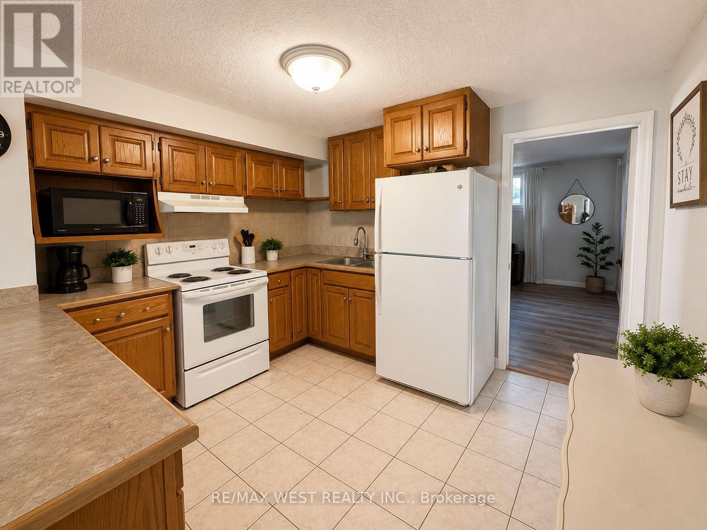 Lower - 1191 Simcoe Street S, Oshawa, Ontario  L1H 4M1 - Photo 5 - E13685050