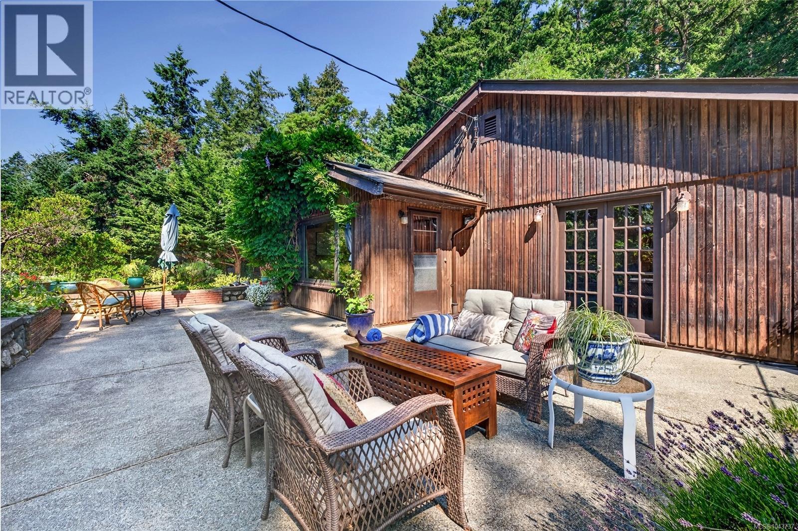 1390 Laurel Rd, North Saanich, British Columbia  V8L 5K8 - Photo 40 - 1043737