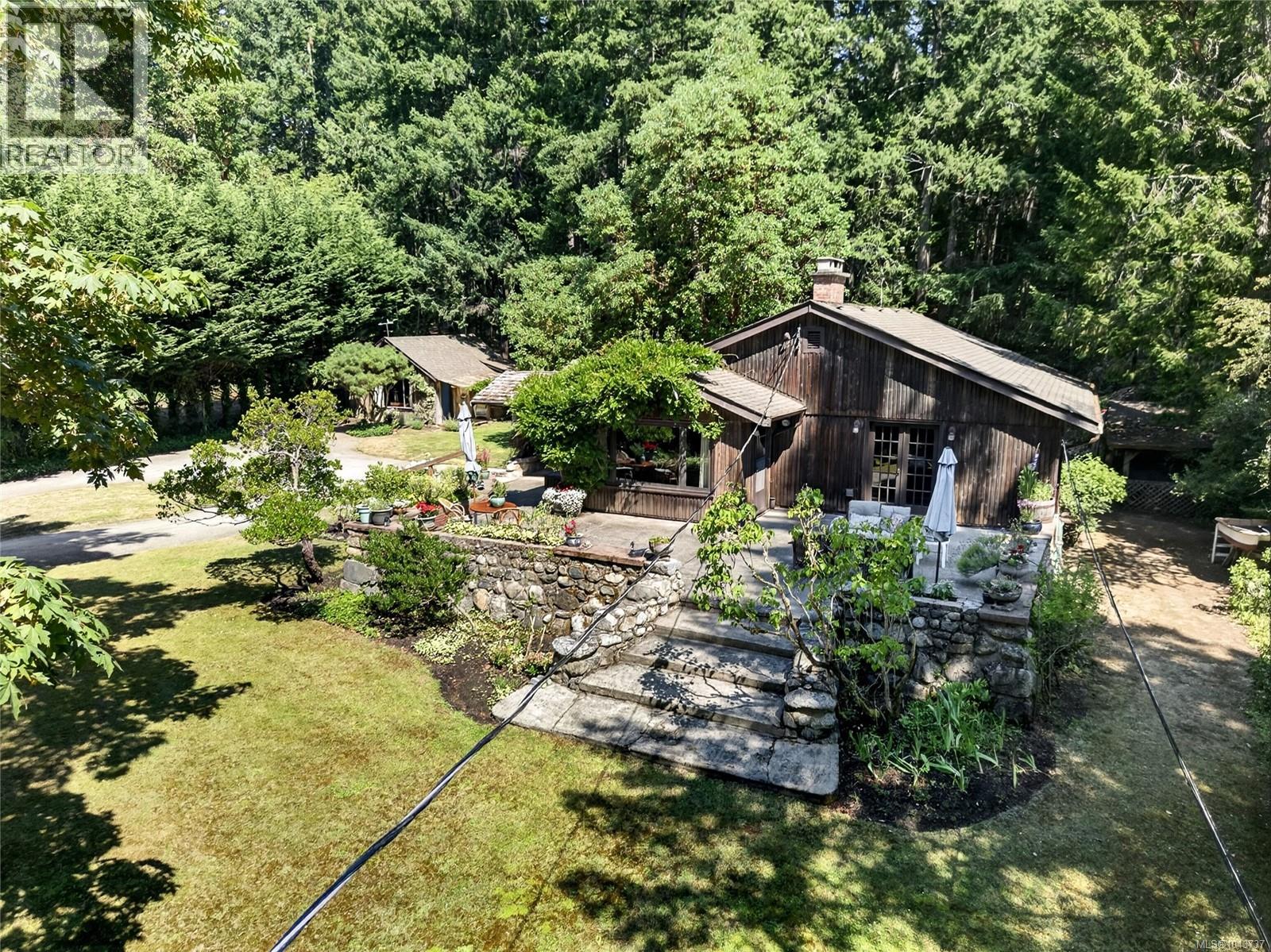 1390 Laurel Rd, North Saanich, British Columbia  V8L 5K8 - Photo 45 - 1043737