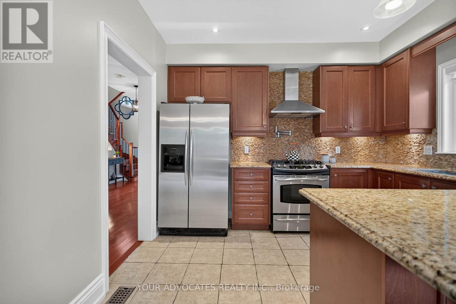 228 Twin Hills Acres, Vaughan, Ontario  L4H 0H4 - Photo 10 - N13684972