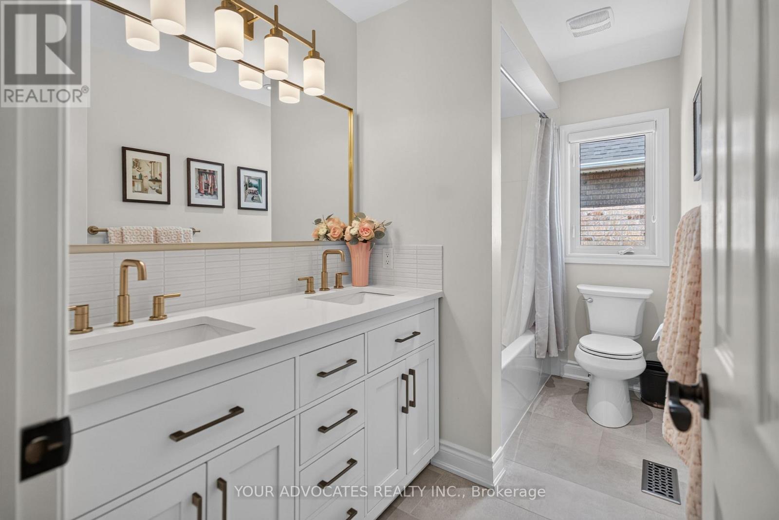 228 Twin Hills Acres, Vaughan, Ontario  L4H 0H4 - Photo 24 - N13684972