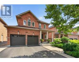 228 TWIN HILLS CRESCENT, Vaughan, Ontario