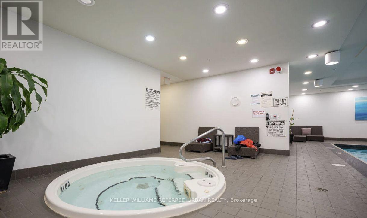 422 - 35 Hayden Street, Toronto, Ontario  M4Y 3C3 - Photo 13 - C13682678