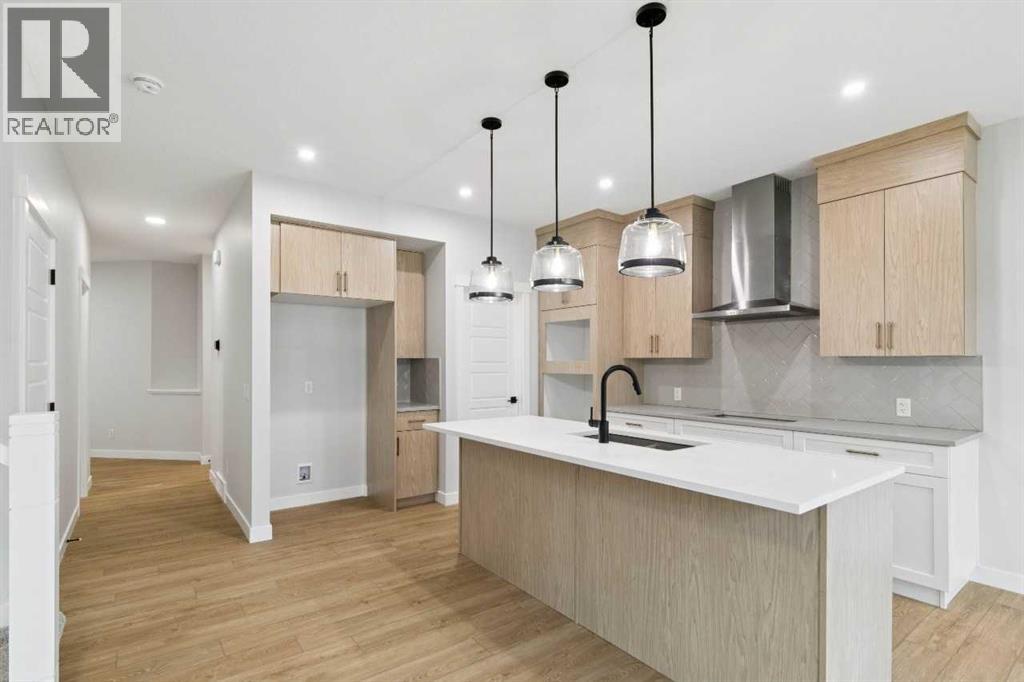 97 Creekstone Hill SW, Calgary, Alberta  T2X 5G3 - Photo 9 - A2306344