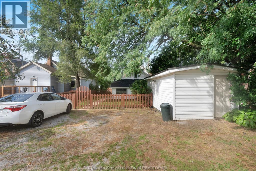 273 St Clair Street, Chatham, Ontario  N7L 3J8 - Photo 37 - 26019925