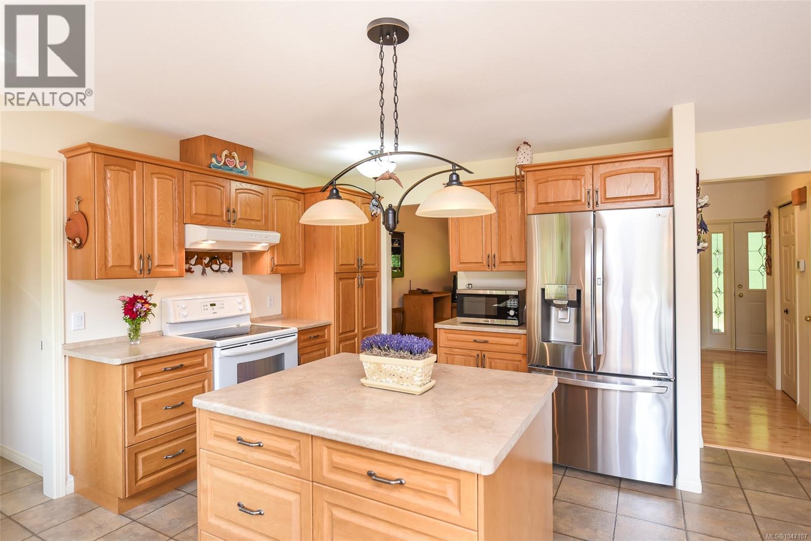 1131 Hecker Rd, Merville, British Columbia  V0R 2M0 - Photo 42 - 1047107