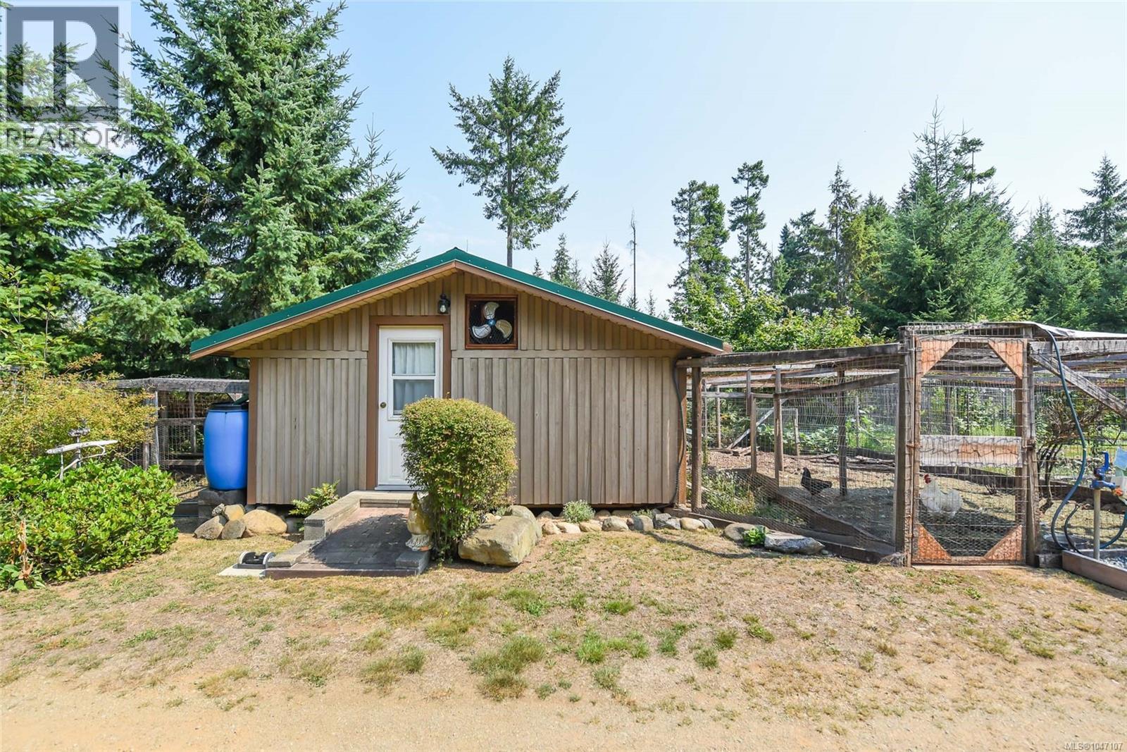 1131 Hecker Rd, Merville, British Columbia  V0R 2M0 - Photo 32 - 1047107