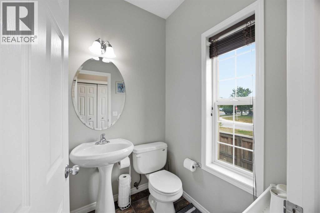 336 Silverado Drive Sw, Calgary, Alberta  T2X 0G7 - Photo 21 - A2335239
