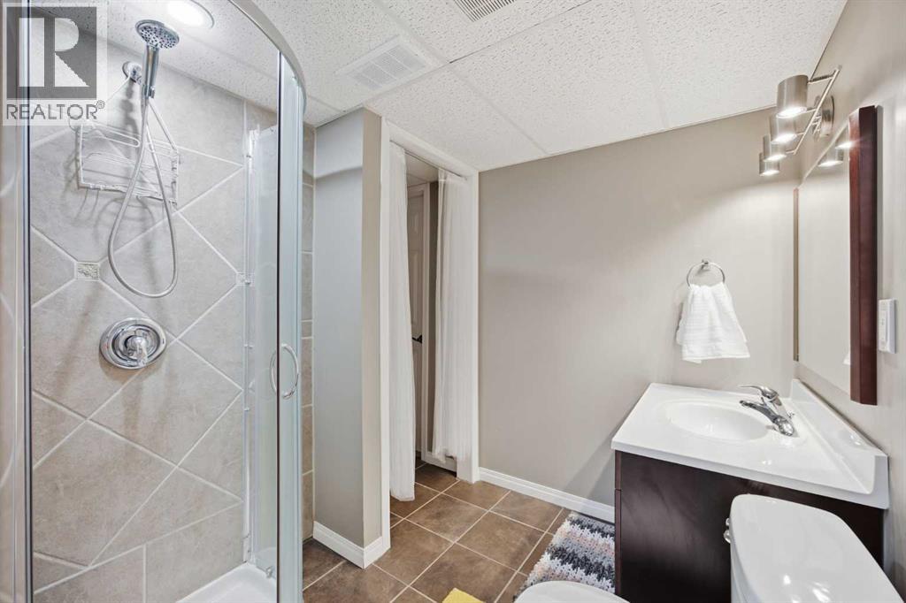 336 Silverado Drive Sw, Calgary, Alberta  T2X 0G7 - Photo 35 - A2335239