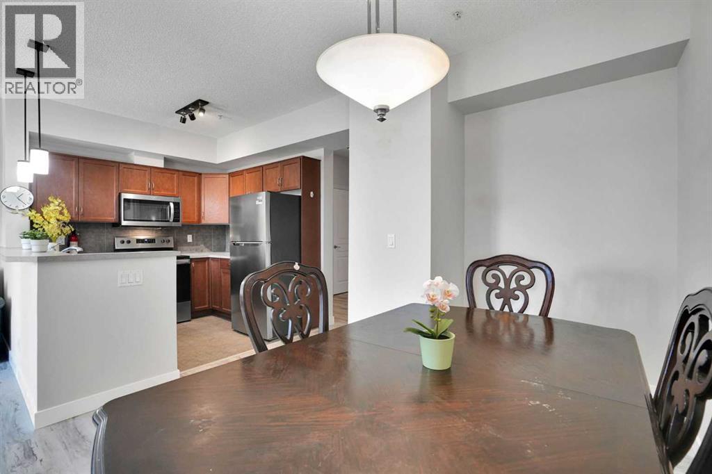 5, 148 Rockyledge View Nw, Calgary, Alberta T3G 5Y4 - Photo 12 - A2337921