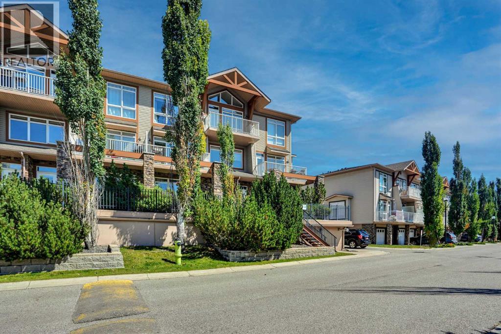 5, 148 Rockyledge View Nw, Calgary, Alberta T3G 5Y4 - Photo 5 - A2337921