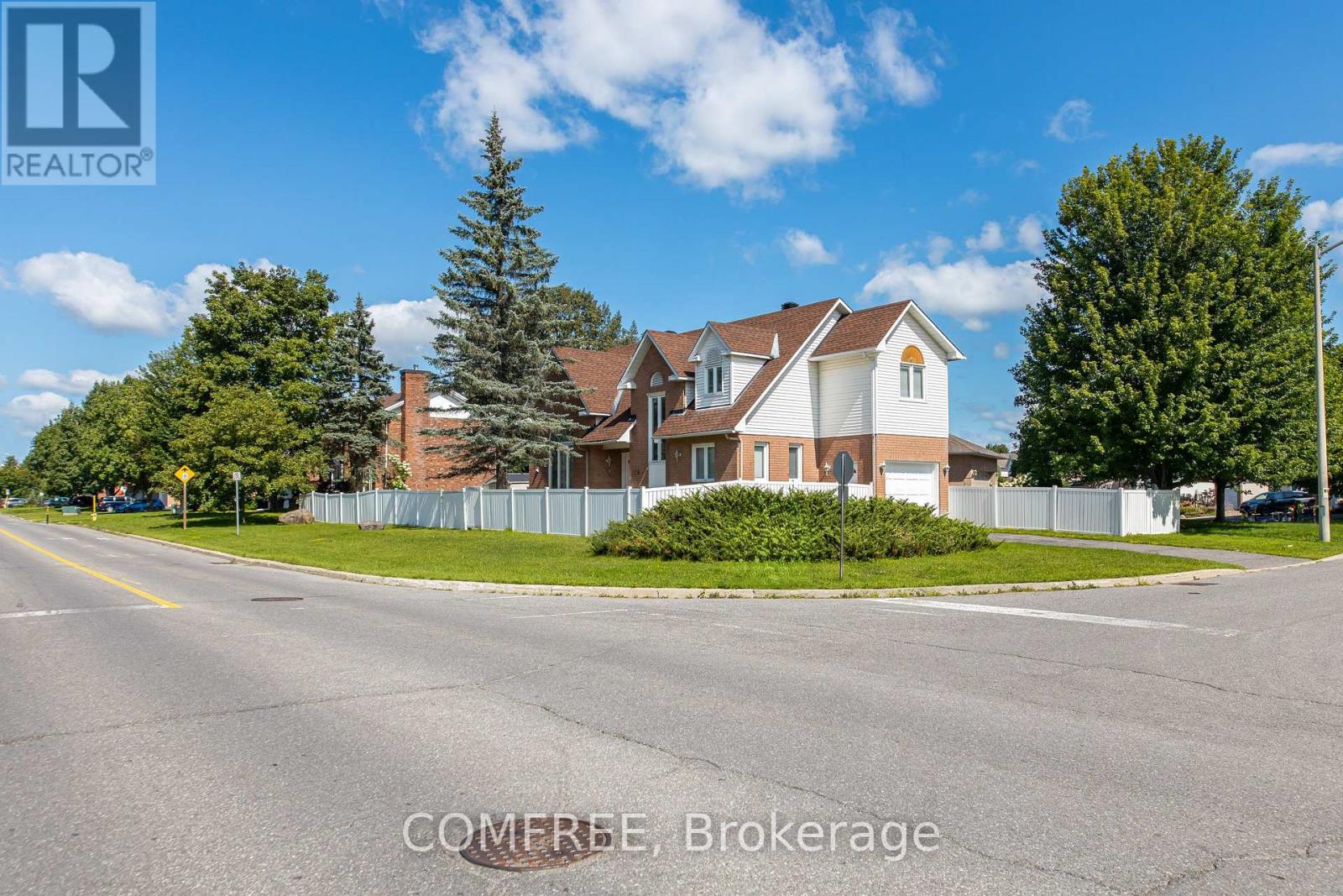 1226 Matheson Road, Ottawa, Ontario K1J 1A7 - Photo 2 - X13640928