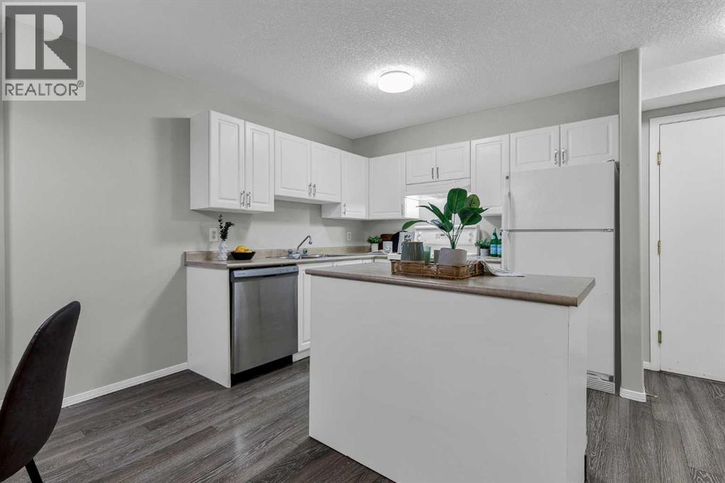 2108, 604 8 Street SW, Airdrie, Alberta  T4B 2W4 - Photo 9 - A2335417