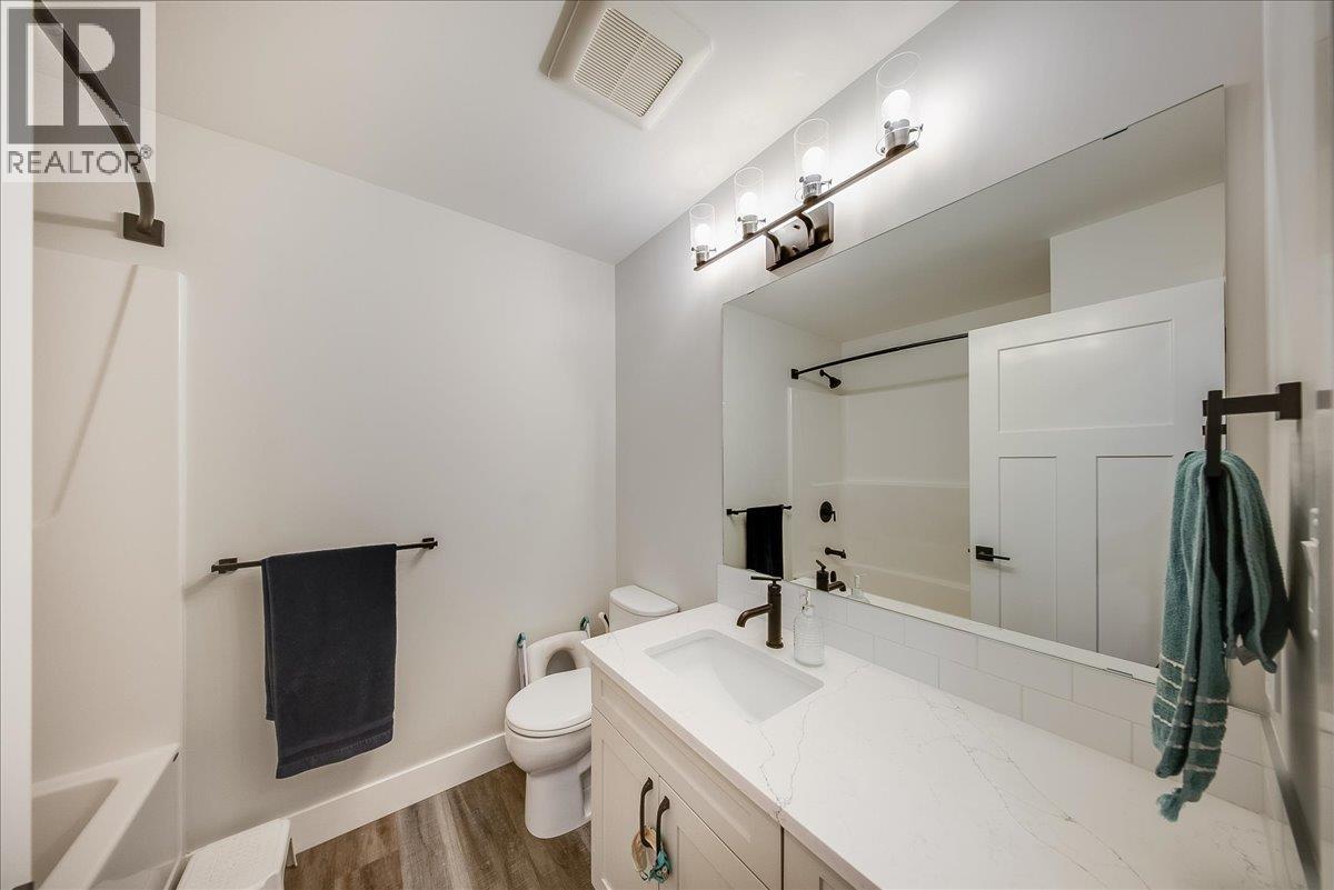 1065 Lower China Creek Road, Castlegar, British Columbia  V0G 1G0 - Photo 25 - 10397740