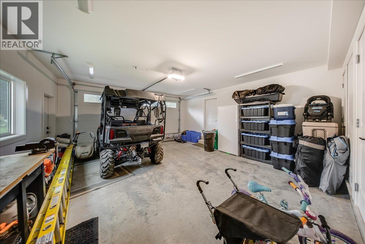 1065 Lower China Creek Road, Castlegar, British Columbia  V0G 1G0 - Photo 37 - 10397740