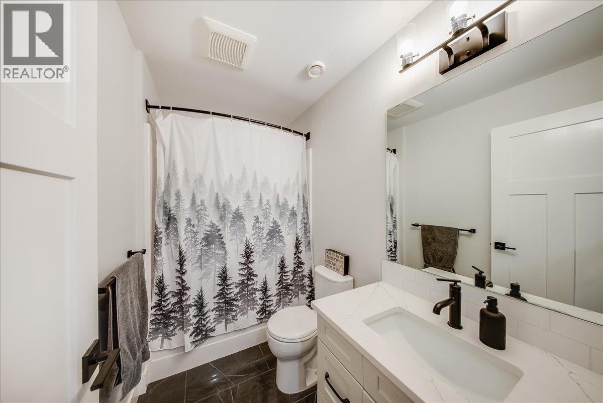 1065 Lower China Creek Road, Castlegar, British Columbia  V0G 1G0 - Photo 31 - 10397740