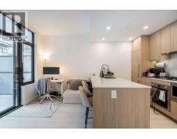 708 626 CLAREMONT STREET, Coquitlam, British Columbia