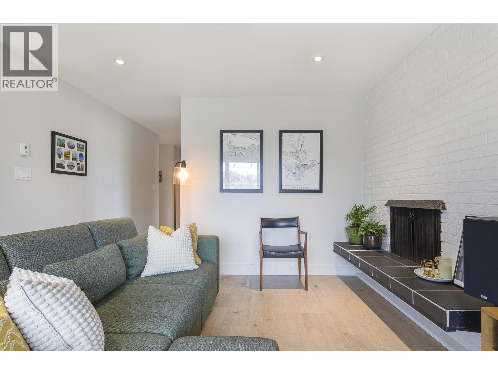 304 1825 W 8th Avenue, Vancouver, British Columbia  V6J 1V9 - Photo 4 - R3156498