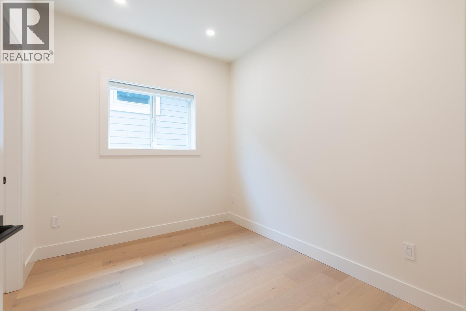 2 3615 Turner Street, Vancouver, British Columbia  V5K 2J2 - Photo 13 - R3156505
