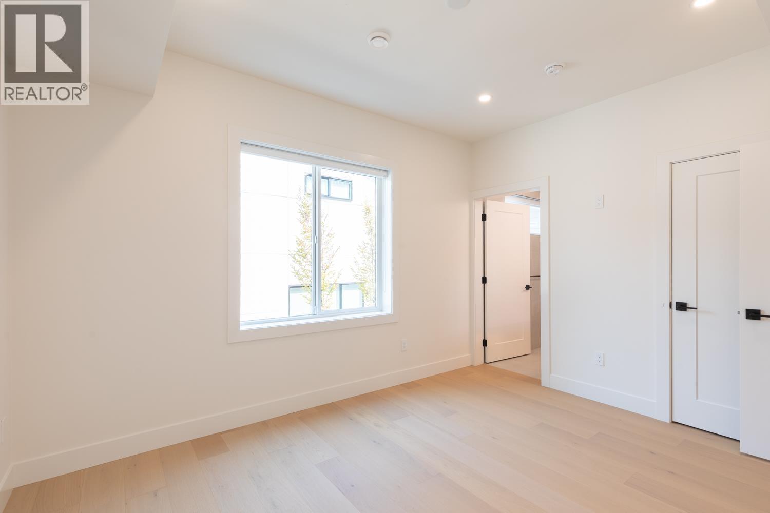 2 3615 Turner Street, Vancouver, British Columbia  V5K 2J2 - Photo 18 - R3156505