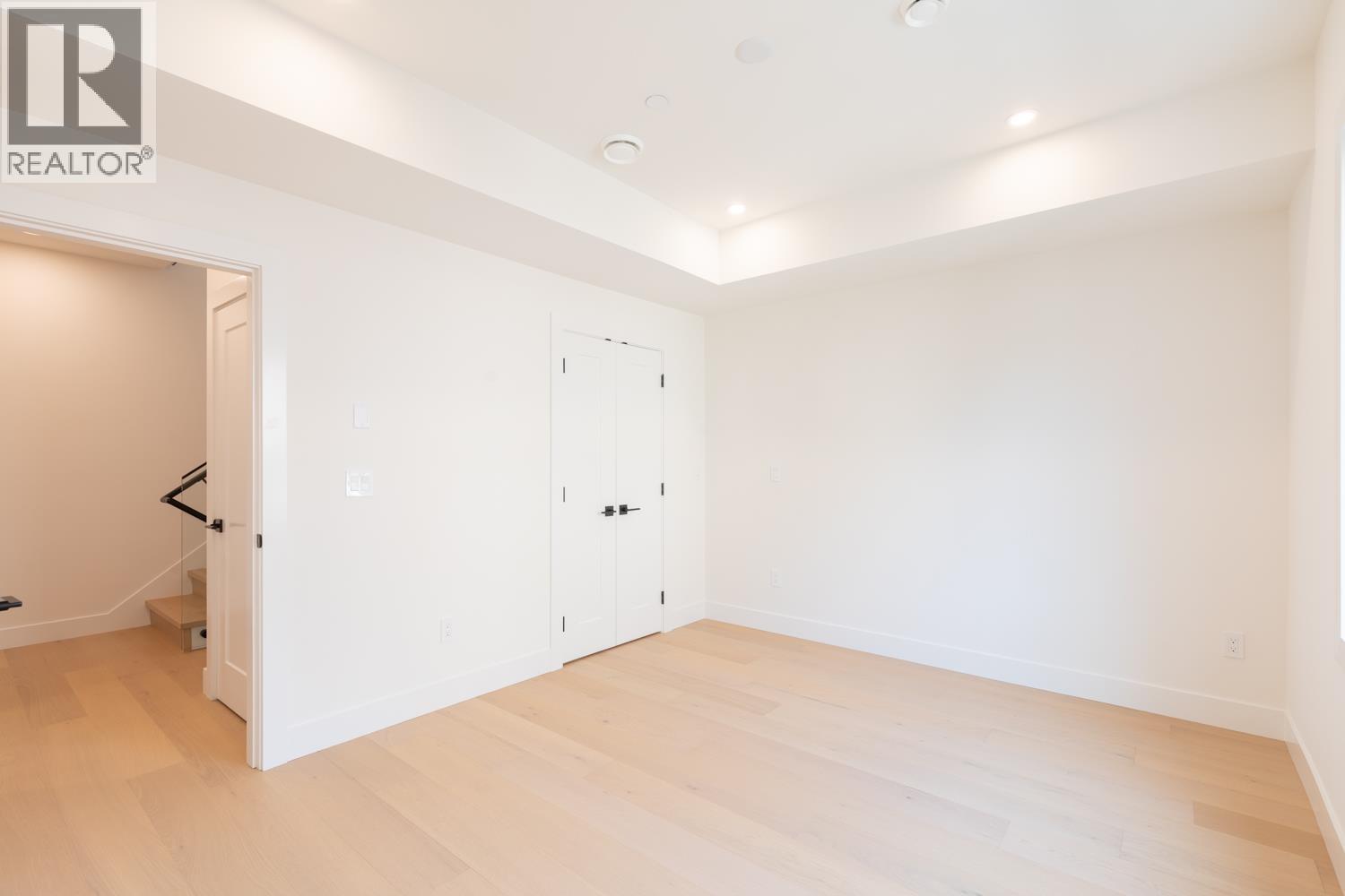 2 3615 Turner Street, Vancouver, British Columbia  V5K 2J2 - Photo 19 - R3156505