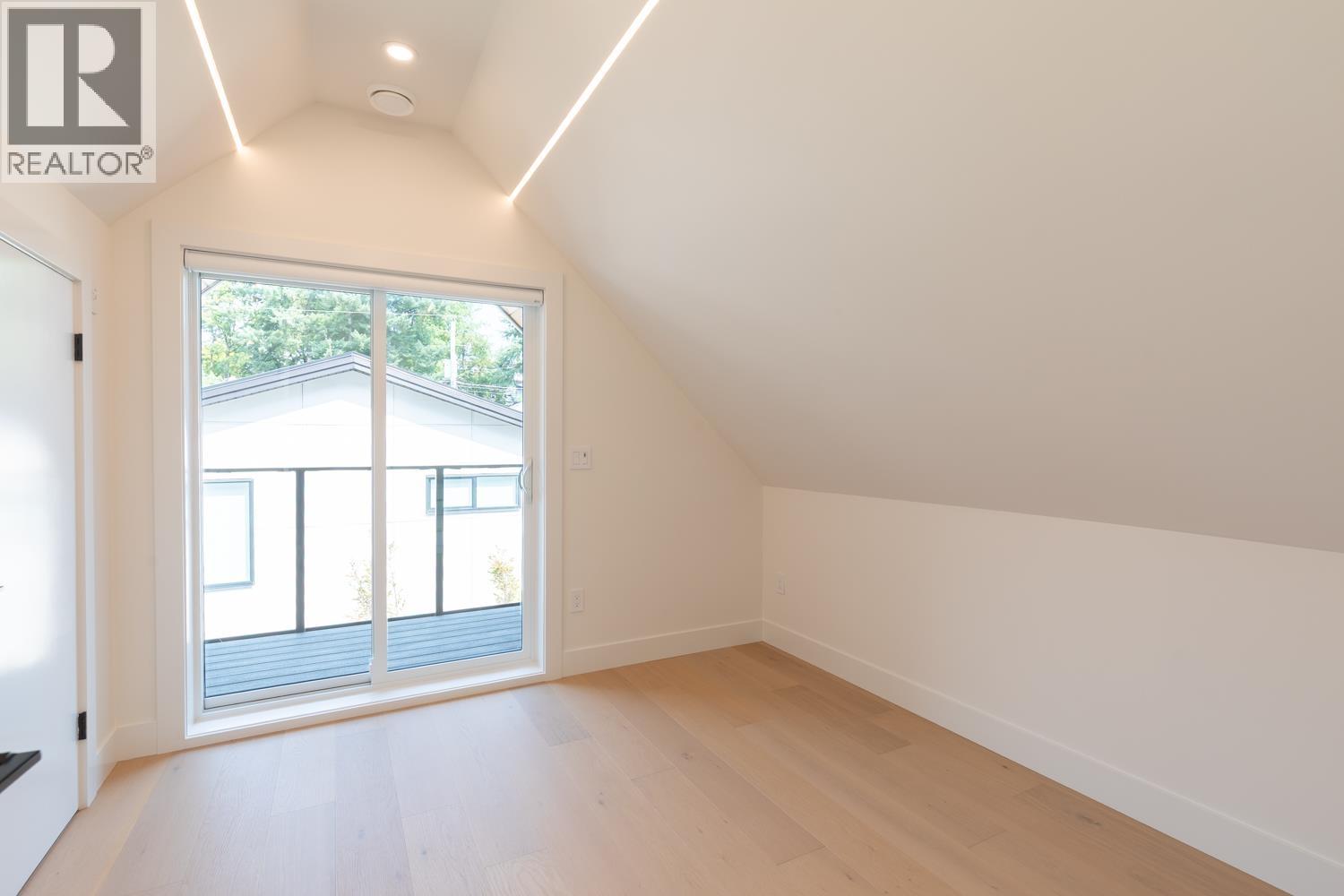2 3615 Turner Street, Vancouver, British Columbia  V5K 2J2 - Photo 24 - R3156505