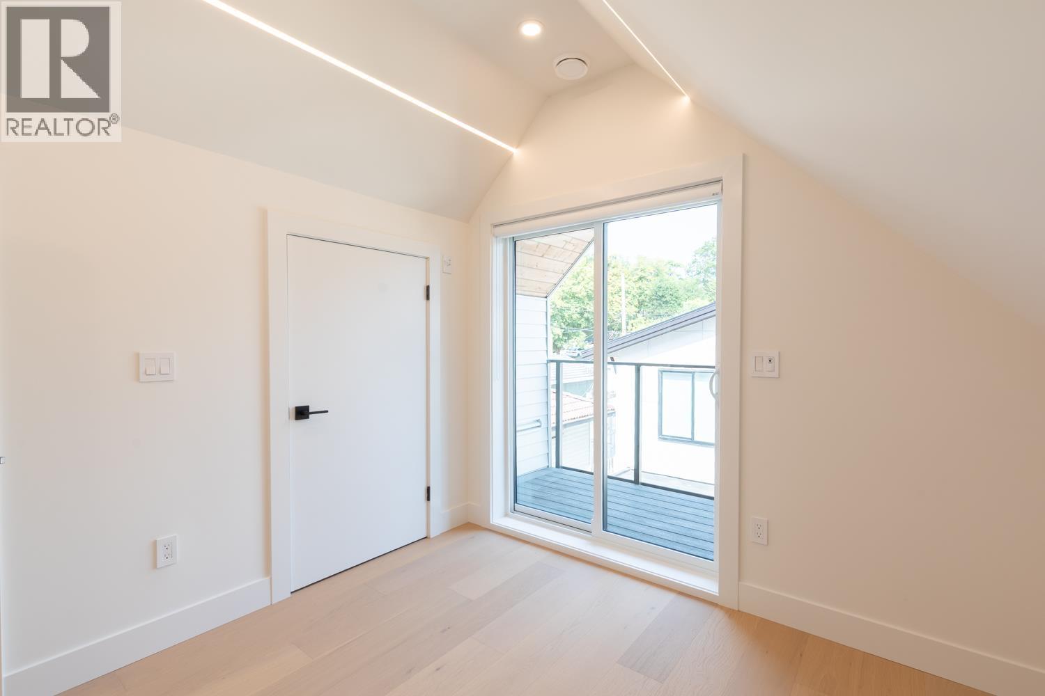 2 3615 Turner Street, Vancouver, British Columbia  V5K 2J2 - Photo 25 - R3156505