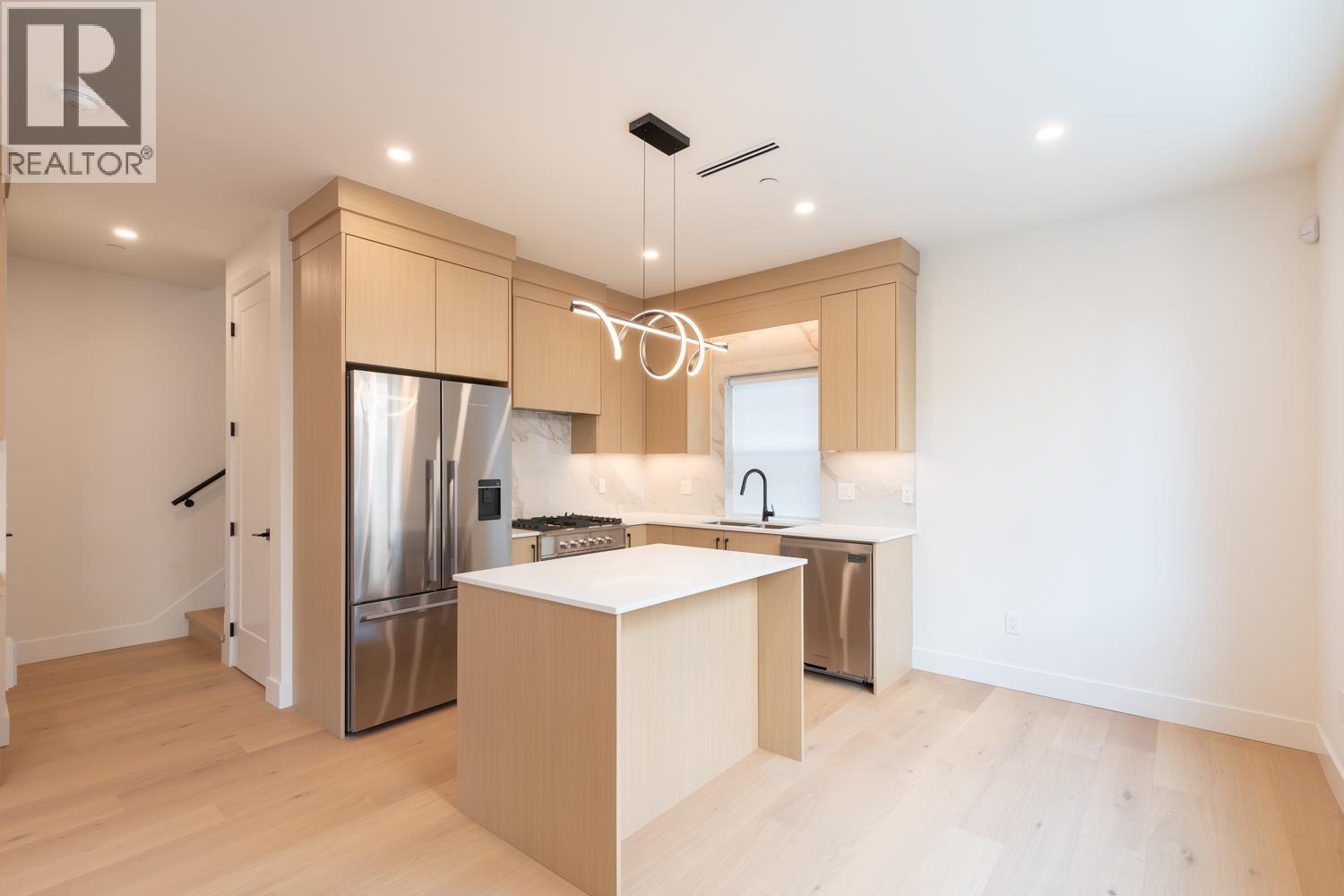 2 3615 Turner Street, Vancouver, British Columbia  V5K 2J2 - Photo 7 - R3156505