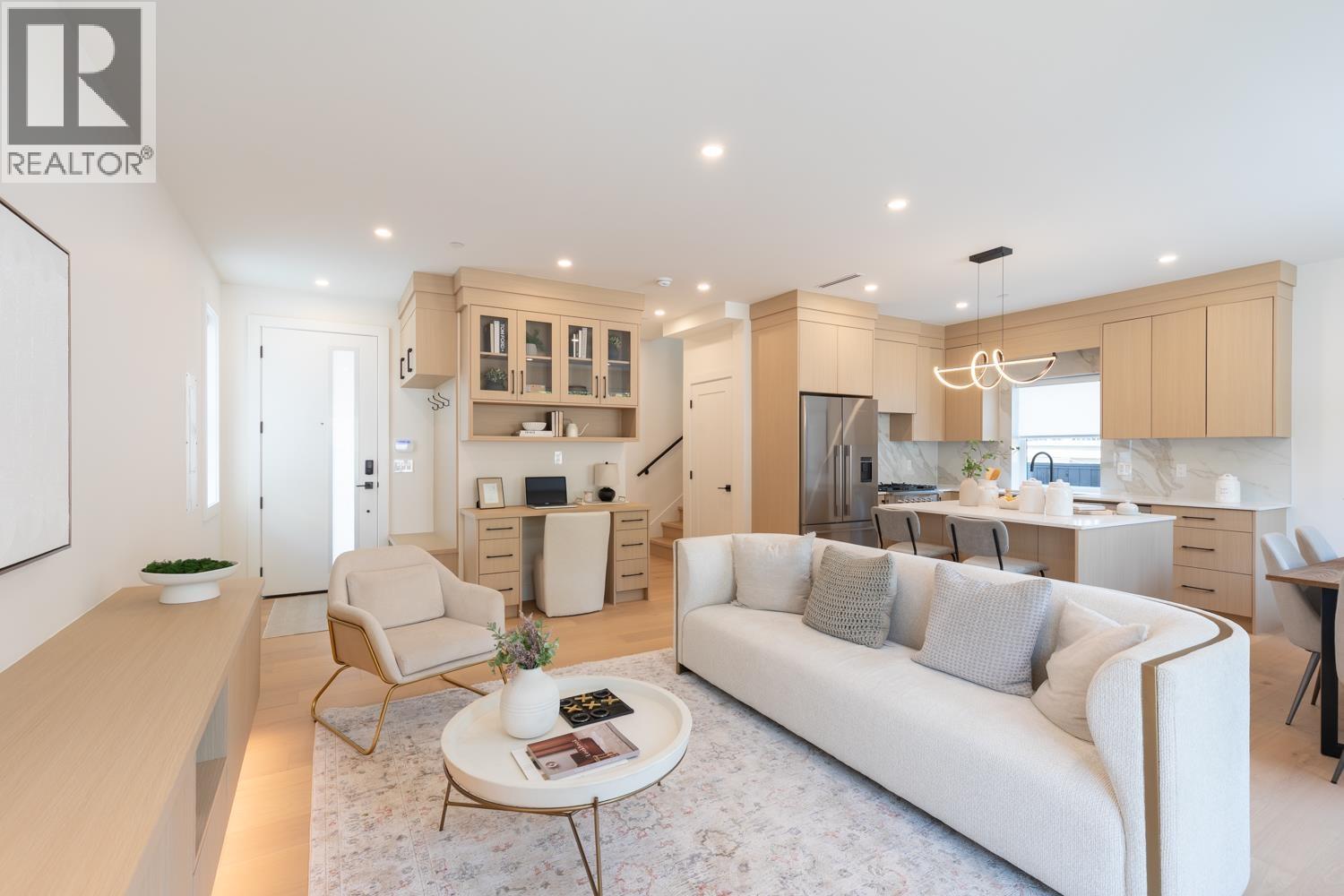4 3615 Turner Street, Vancouver, British Columbia  V5K 2J2 - Photo 4 - R3156507