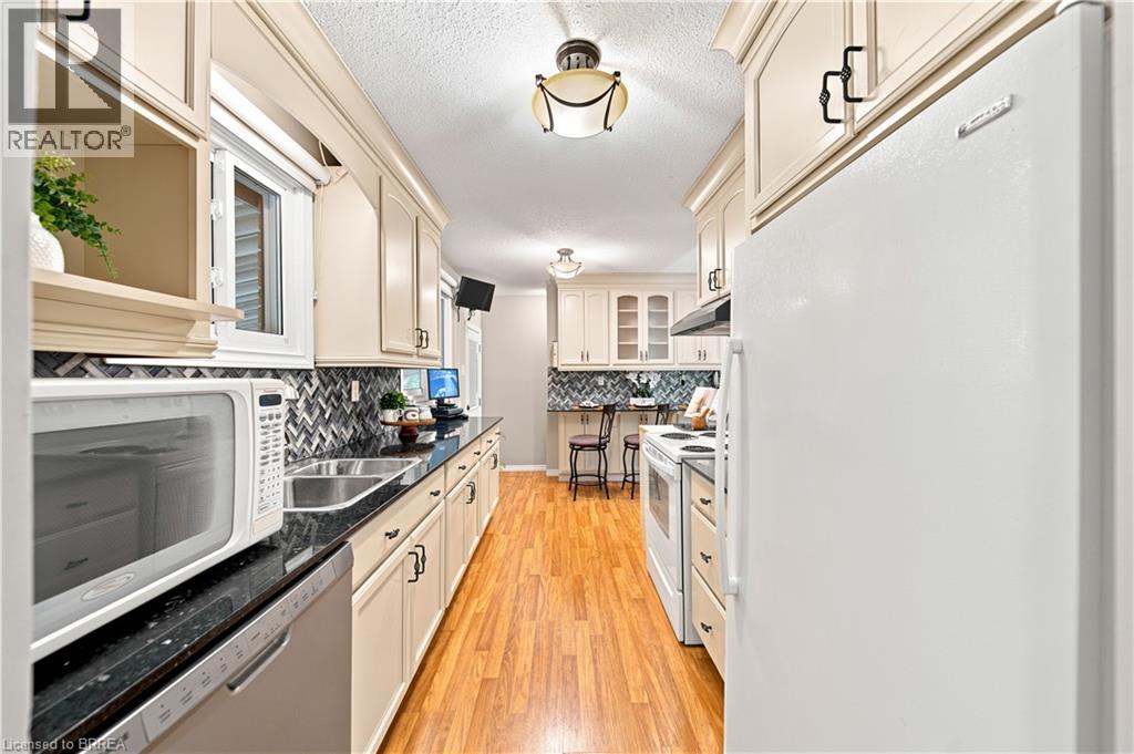 58 Amelia Street, Paris, Ontario  N3L 1Z6 - Photo 4 - 40842916