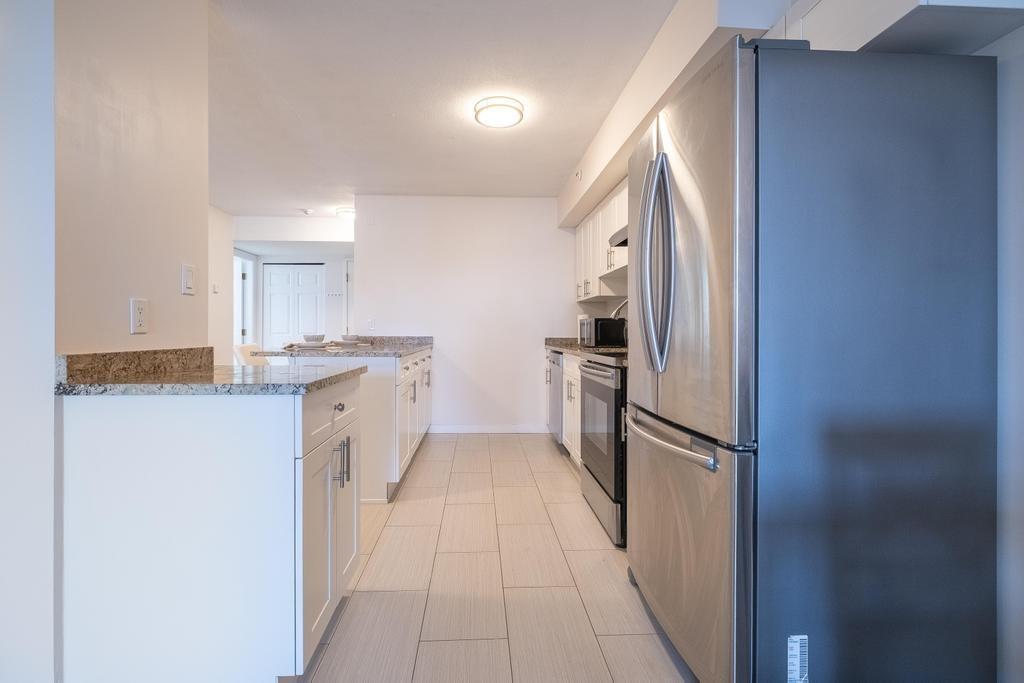 108 15233 Pacific Avenue, White Rock, British Columbia  V4B 1P8 - Photo 4 - R3140900