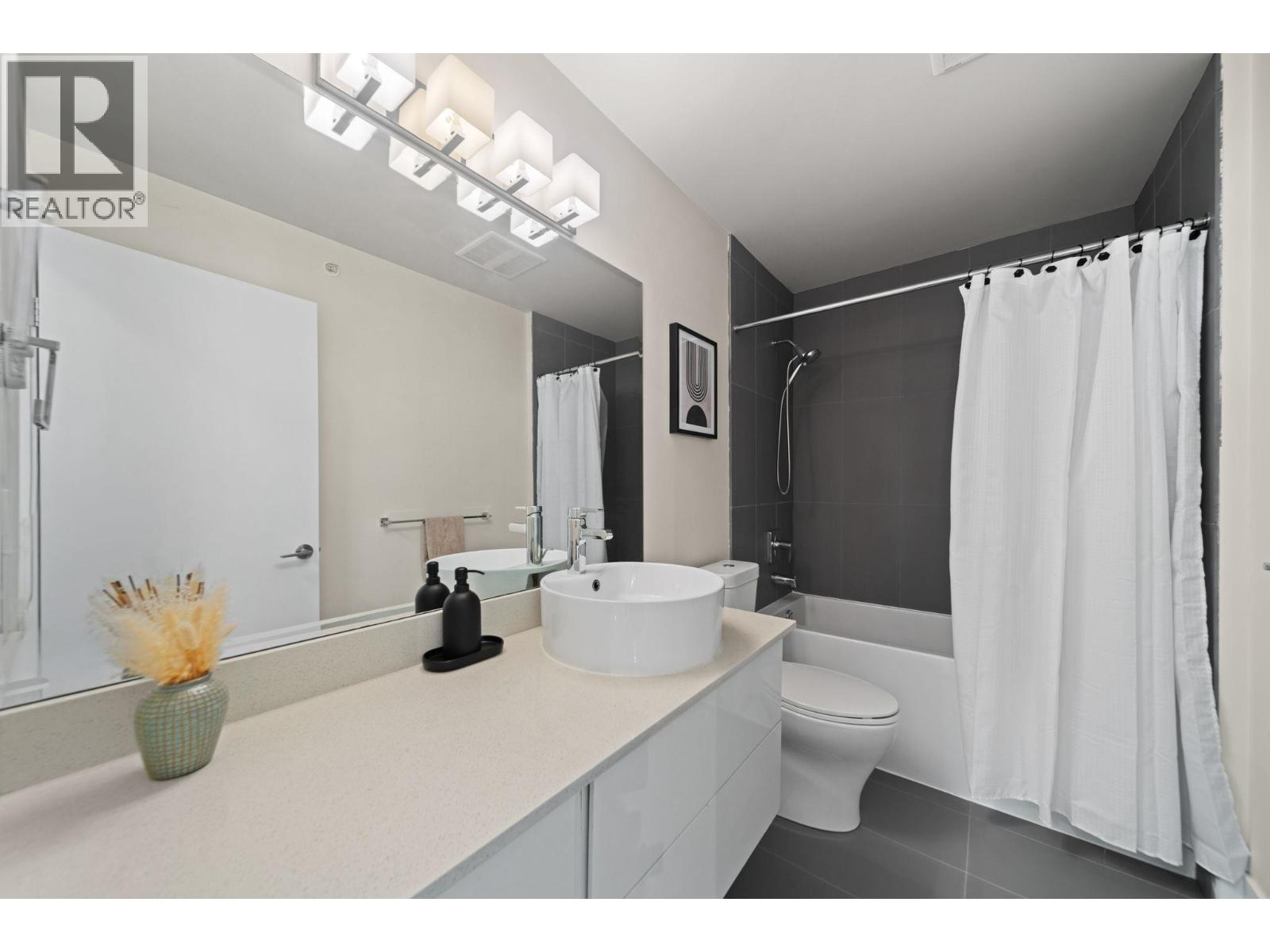 405 630 Como Lake Avenue, Coquitlam, British Columbia  V3J 0E4 - Photo 20 - R3156180