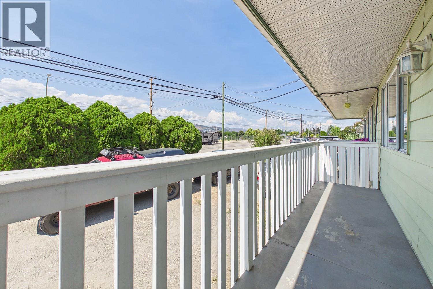 747 Hollywood Road S, Kelowna, British Columbia  V1X 5N1 - Photo 16 - 10397986