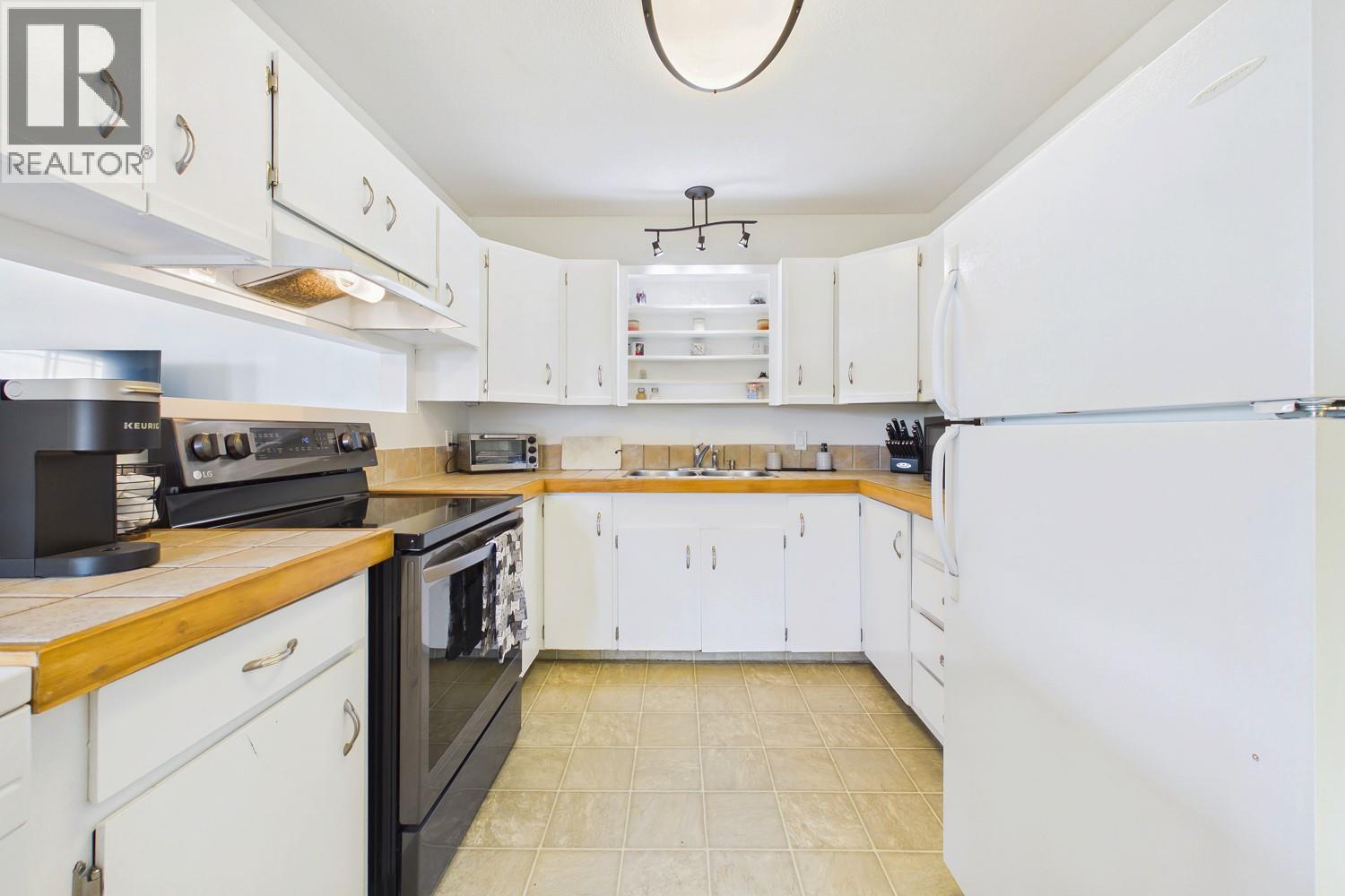 747 Hollywood Road S, Kelowna, British Columbia  V1X 5N1 - Photo 9 - 10397986