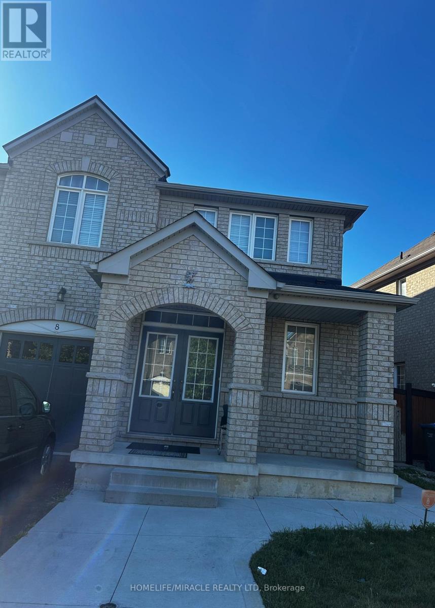 8 SCULPTOR STREET, Brampton, Ontario