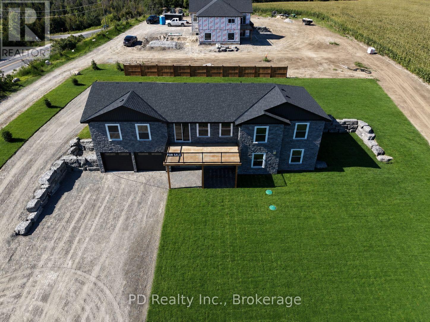 2467 Queen Mary Street, Cavan Monaghan, Ontario  L0A 1C0 - Photo 3 - X12954766