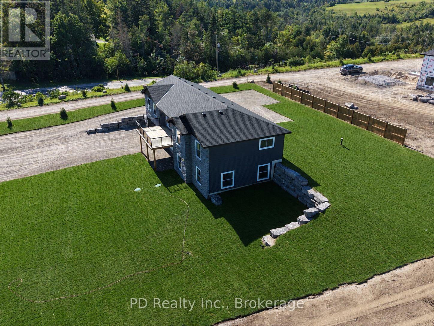 2467 Queen Mary Street, Cavan Monaghan, Ontario  L0A 1C0 - Photo 6 - X12954766