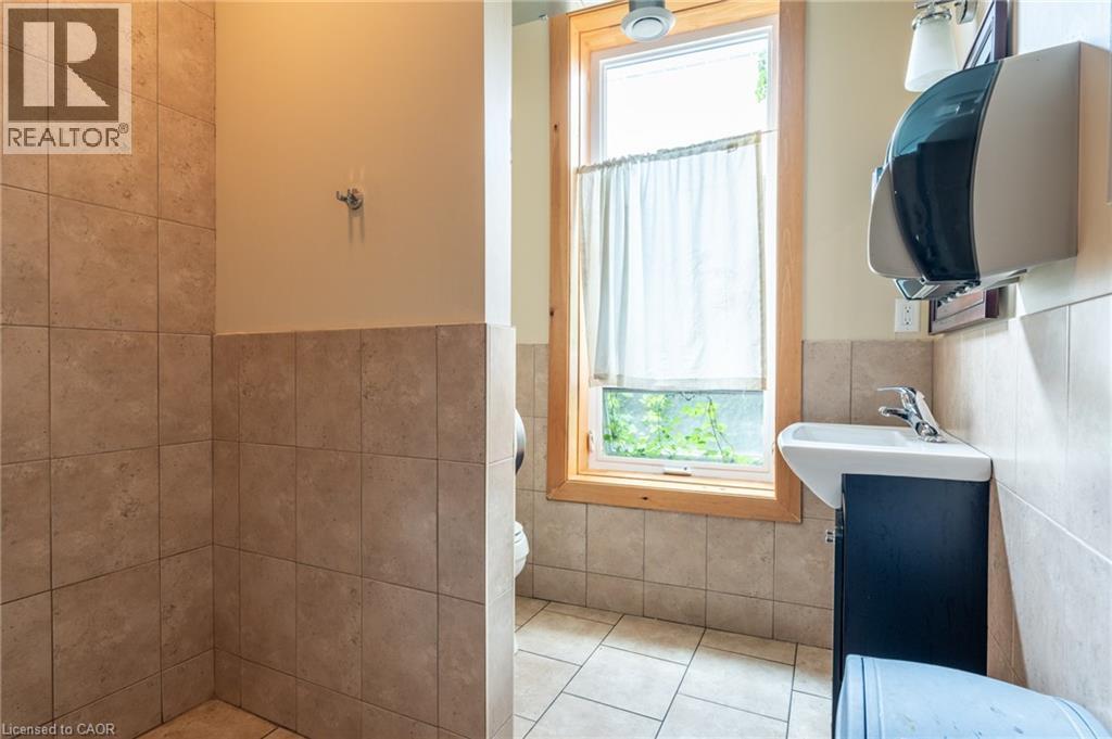 197 James Street N, Hamilton, Ontario  L8R 2L2 - Photo 18 - 40848305