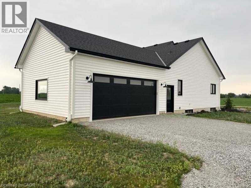 348 Hart Road, Dunnville, Ontario  N1A 2W1 - Photo 2 - 40849831