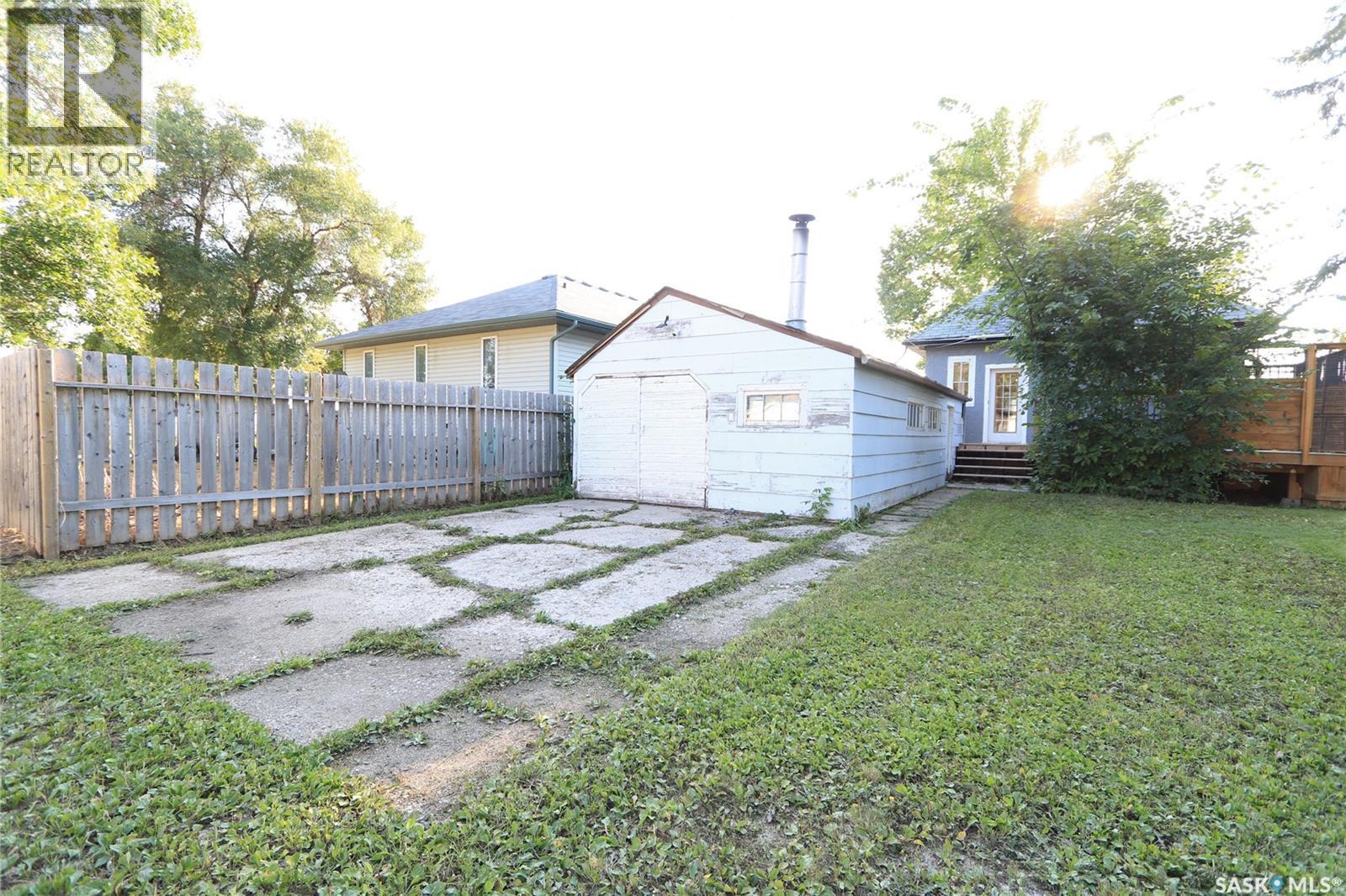 209 Myrtle Avenue, Yorkton, Saskatchewan  S3N 1R3 - Photo 38 - SK045823