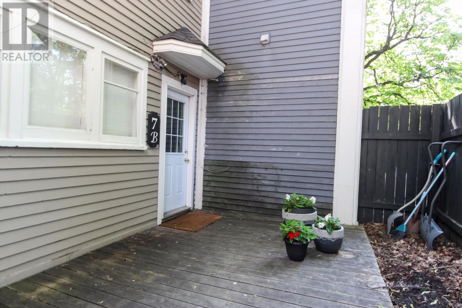 7 Topsail Road, St. John's — photo 23