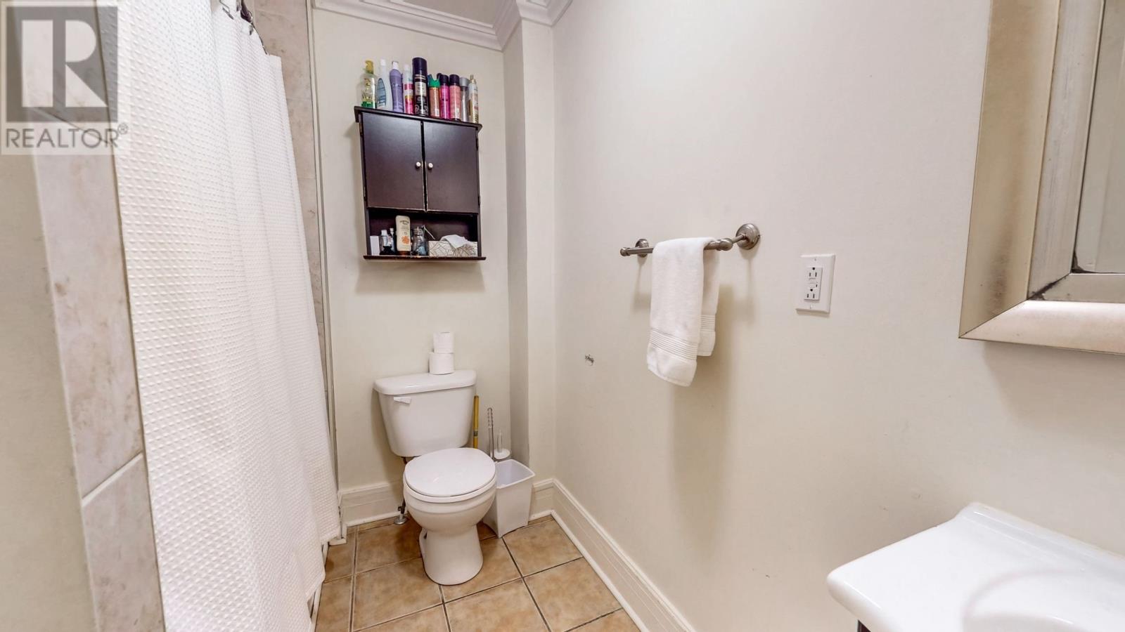 7 Topsail Road, St. John's — photo 28